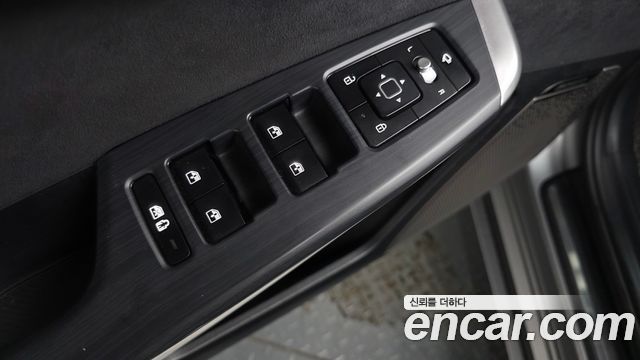 Kia EV6 2023 — photo 35