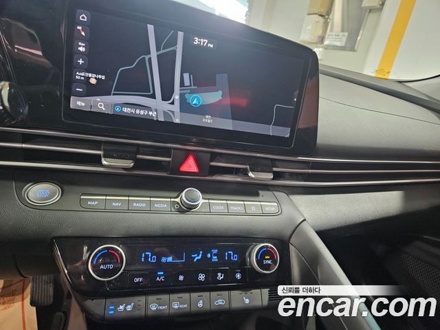 Hyundai AVANTE 2022 — photo 13
