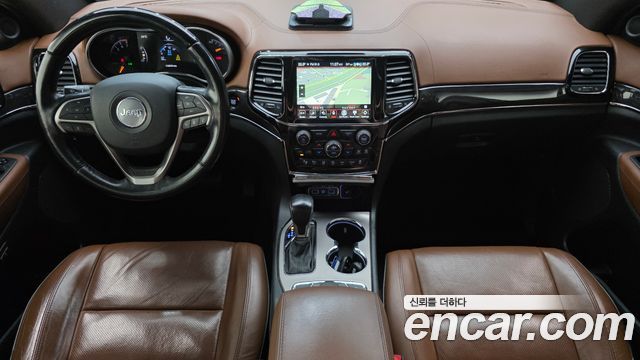 Jeep Cherokee 2021 — photo 7