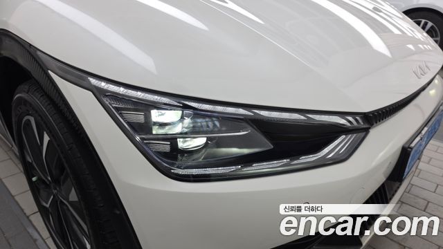 Kia EV6 2024 — photo 8