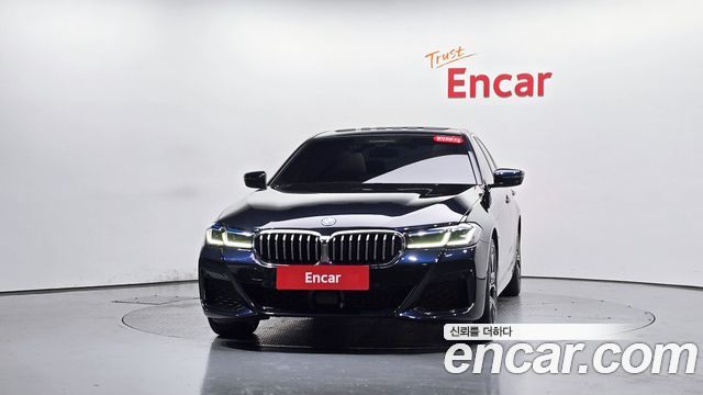 BMW 5-Series 2023 — photo 3