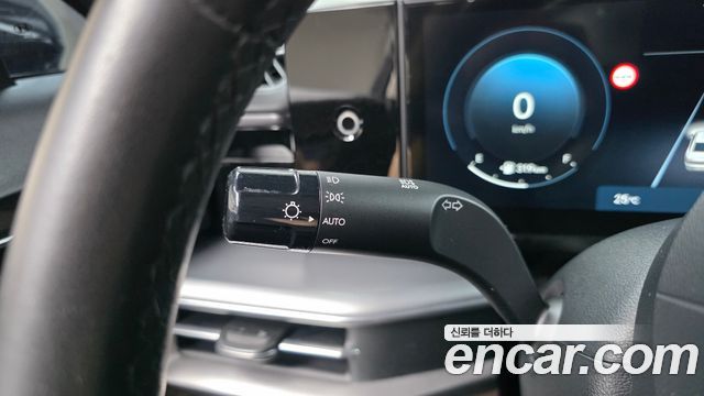 Hyundai Grandeur 2025 — photo 26