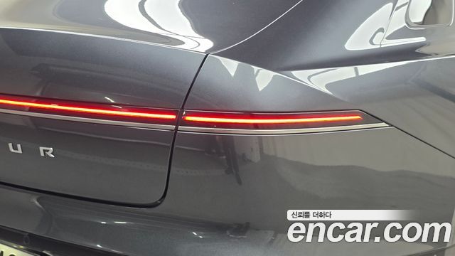 Hyundai Grandeur 2025 — photo 9