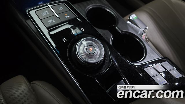 Kia K8 2023 — photo 12