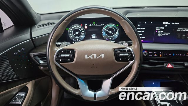 Kia K8 2023 — photo 19