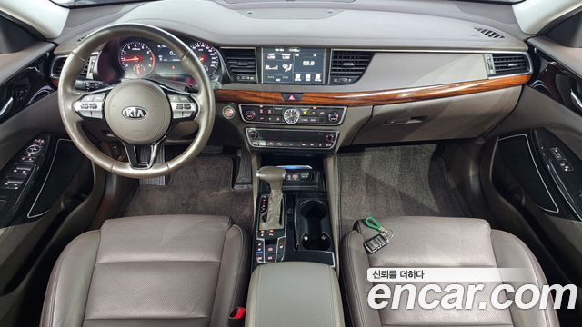 Kia K7 2017 — photo 7