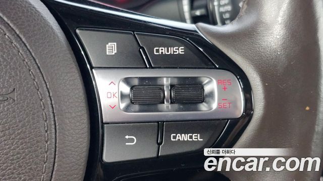 Kia K7 2017 — photo 14
