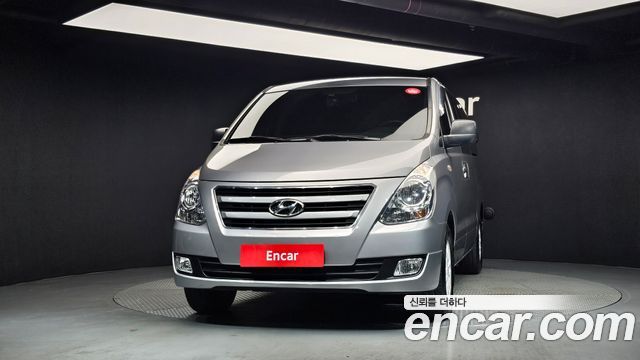 Hyundai Starex 2017 — photo 3
