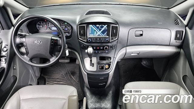 Hyundai Starex 2017 — photo 7