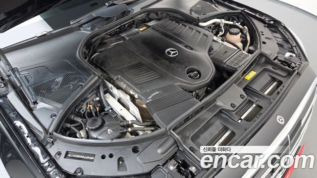 Mercedes-Benz S-Class 2022 — photo 6