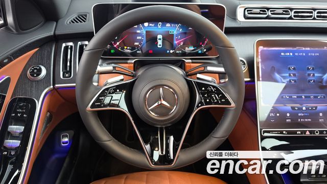 Mercedes-Benz S-Class 2022 — photo 19