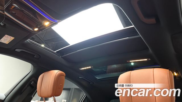 Mercedes-Benz S-Class 2022 — photo 21