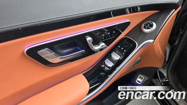 Mercedes-Benz S-Class 2022 — photo 29