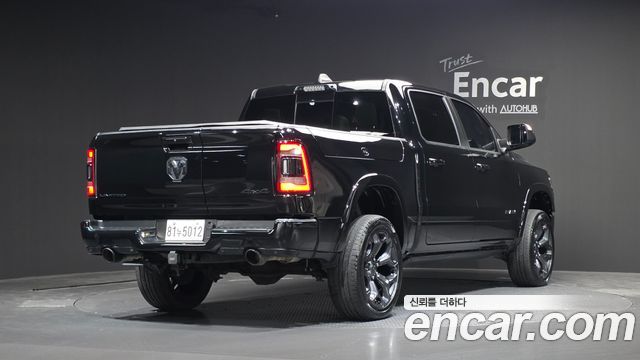 Dodge Ram Pick Up 2021 — photo 2
