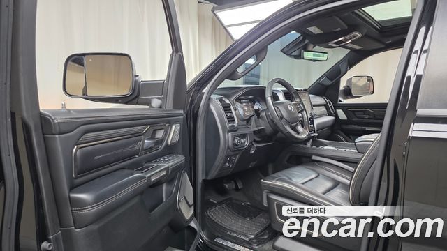 Dodge Ram Pick Up 2021 — photo 13