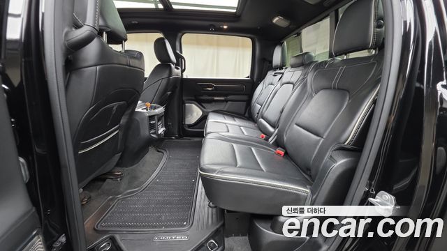Dodge Ram Pick Up 2021 — photo 18