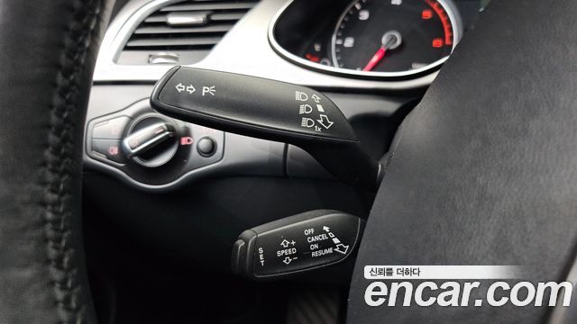 Audi A4 2014 — photo 21