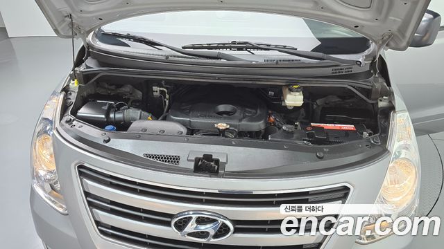 Hyundai Starex 2016 — photo 6