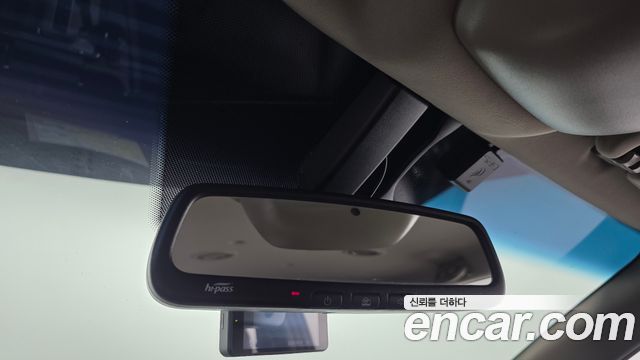 KG Mobility KORANDO 2015 — photo 17