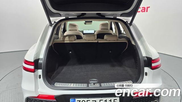 Genesis GV70 2024 — photo 31