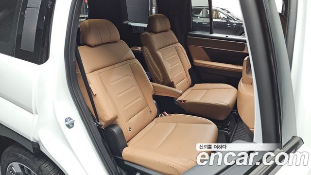 Hyundai Santafe 2025 — photo 10
