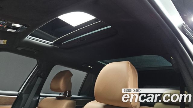 Hyundai Santafe 2025 — photo 18