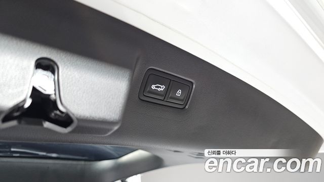 Hyundai Santafe 2025 — photo 19