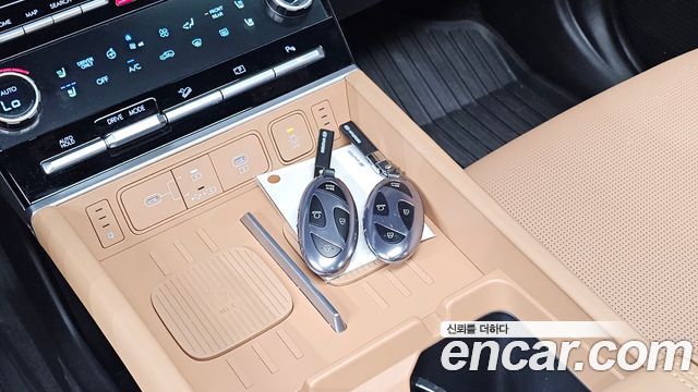 Hyundai Santafe 2025 — photo 20