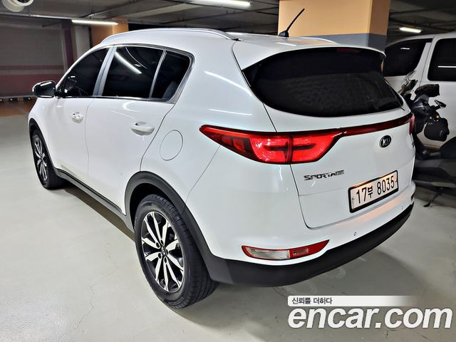 Kia Sportage 2018 — photo 3