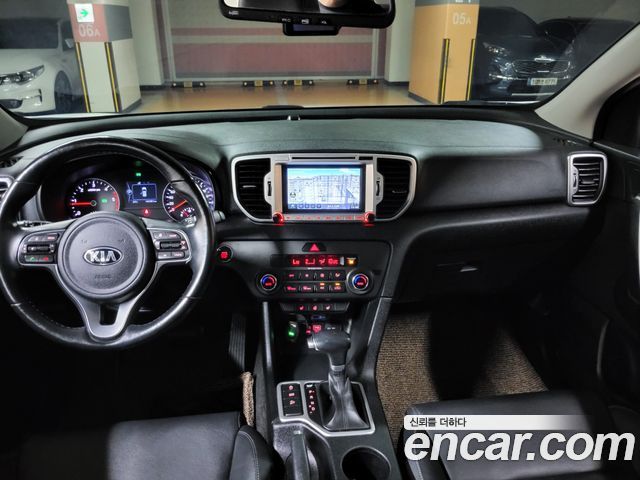 Kia Sportage 2018 — photo 10