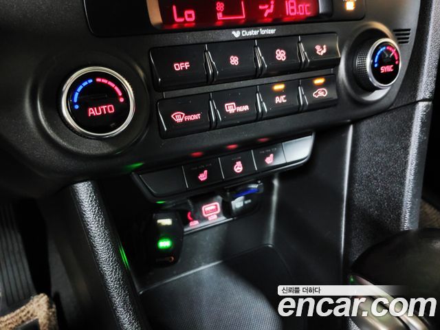Kia Sportage 2018 — photo 15