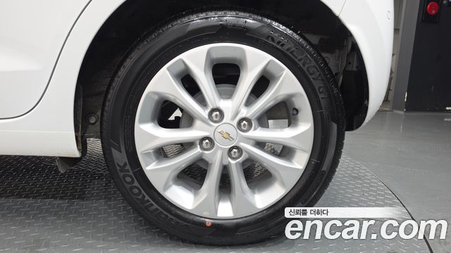 Chevrolet Korea Spark 2022 — photo 7
