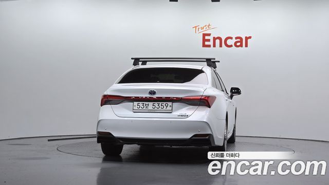 Toyota Avalon 2019 — photo 4