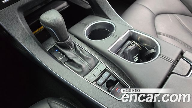 Toyota Avalon 2019 — photo 9