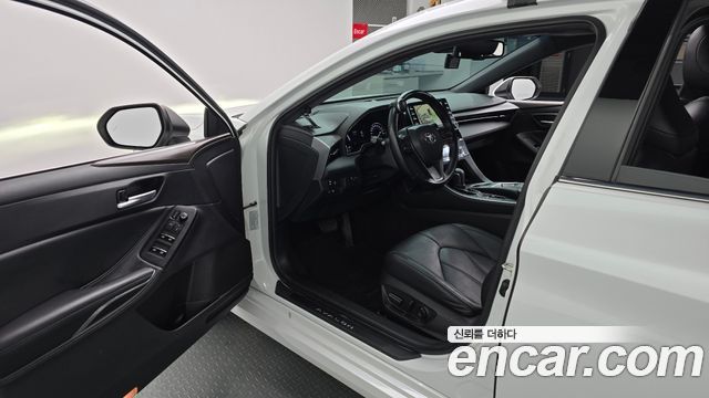 Toyota Avalon 2019 — photo 10