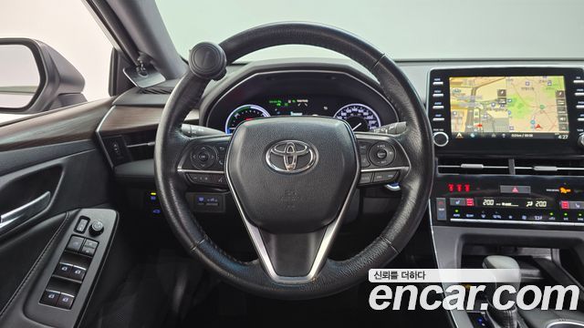 Toyota Avalon 2019 — photo 13