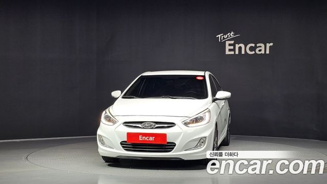 Hyundai Accent 2015 — photo 3