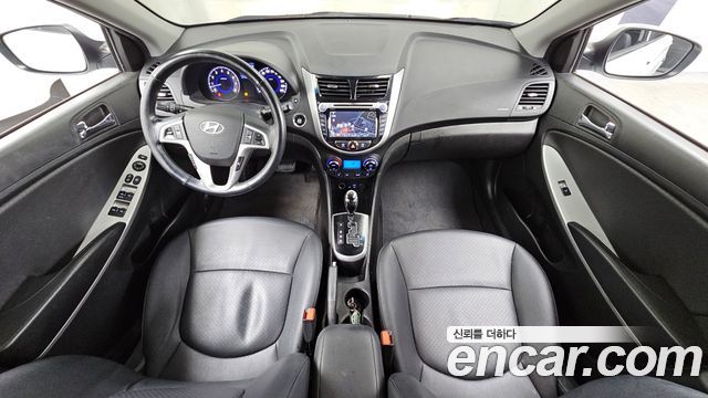 Hyundai Accent 2015 — photo 10