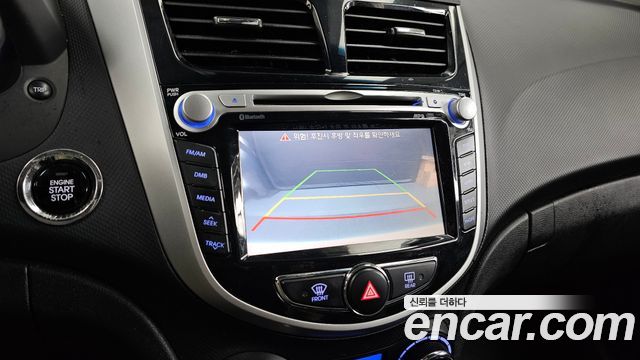 Hyundai Accent 2015 — photo 21