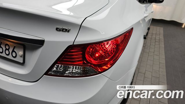 Hyundai Accent 2015 — photo 9