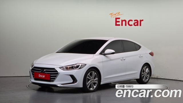 Hyundai AVANTE 2018 — photo 1