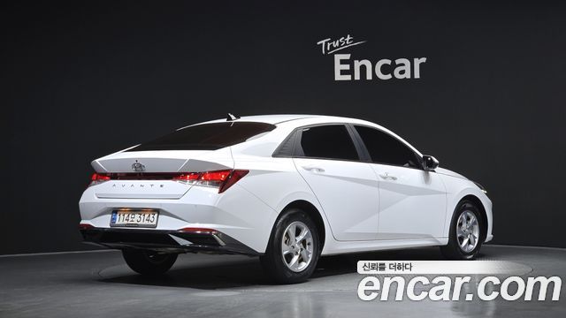 Hyundai AVANTE 2021 — photo 2