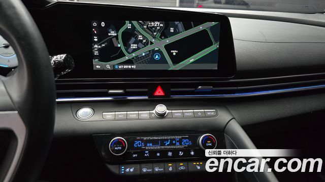 Hyundai AVANTE 2021 — photo 14