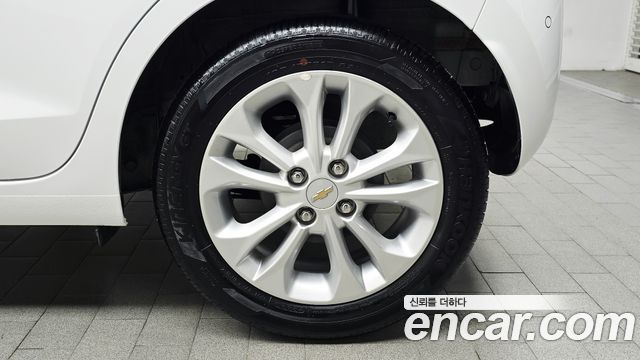 Chevrolet Korea Spark 2022 — photo 7