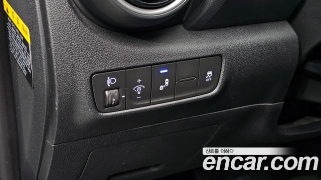 Hyundai Kona 2018 — photo 23