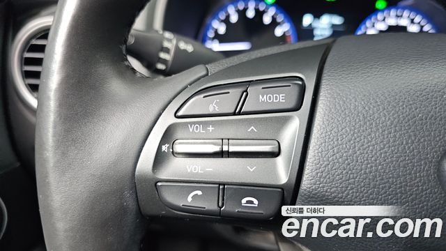 Hyundai Kona 2018 — photo 24