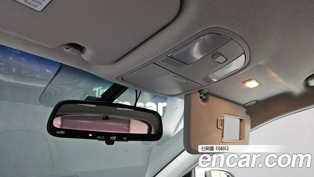 Hyundai Kona 2018 — photo 28