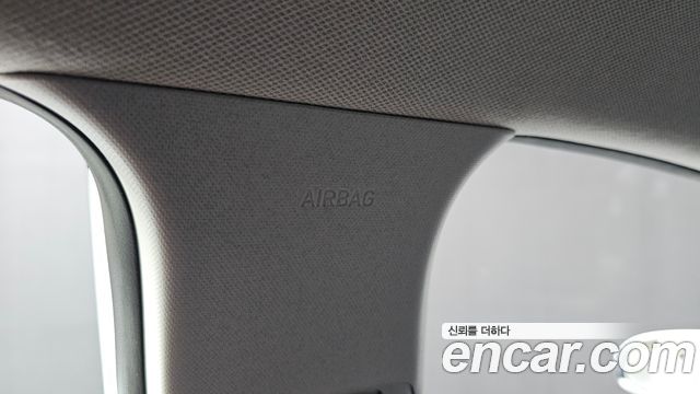 Hyundai Kona 2018 — photo 29