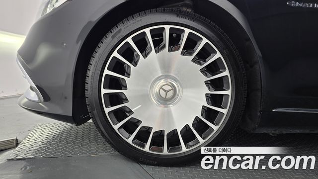 Mercedes-Benz S-Class 2020 — photo 5