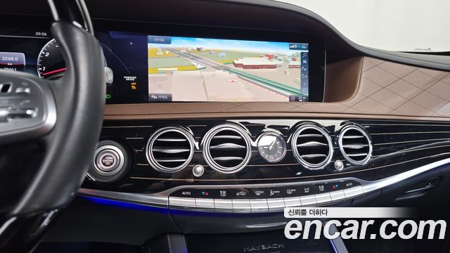 Mercedes-Benz S-Class 2020 — photo 18